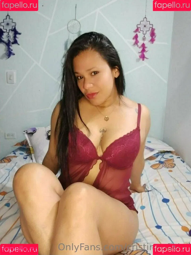 cristinaoficial Onlyfans Photo Gallery 