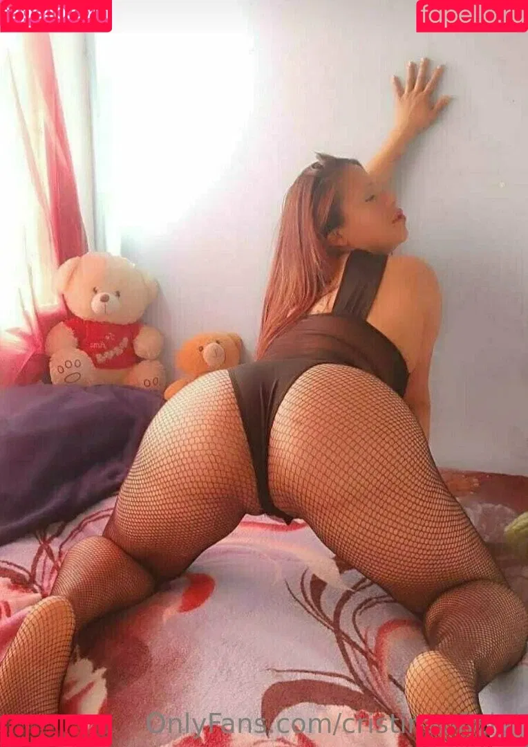 cristinaoficial Onlyfans Photo Gallery 