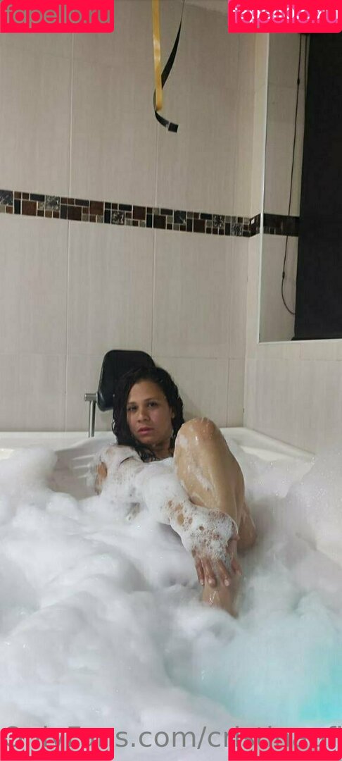 cristinaoficial Onlyfans Photo Gallery 