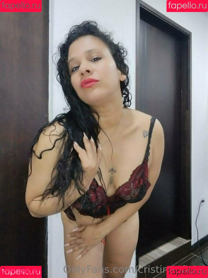 cristinaoficial Onlyfans Photo Gallery 