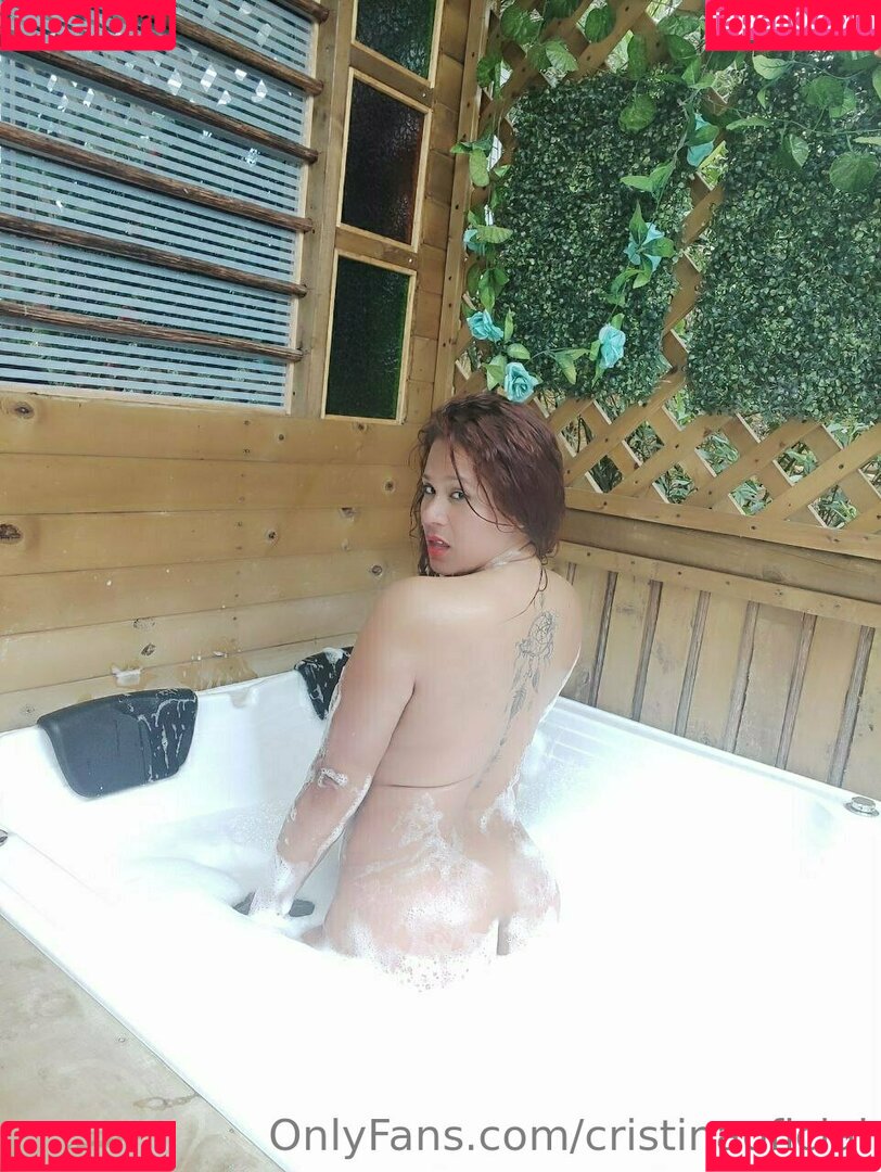 cristinaoficial Onlyfans Photo Gallery 