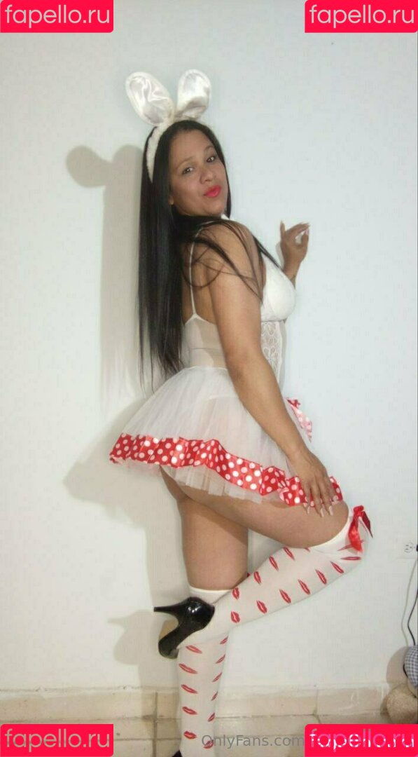 cristinaoficial Onlyfans Photo Gallery 