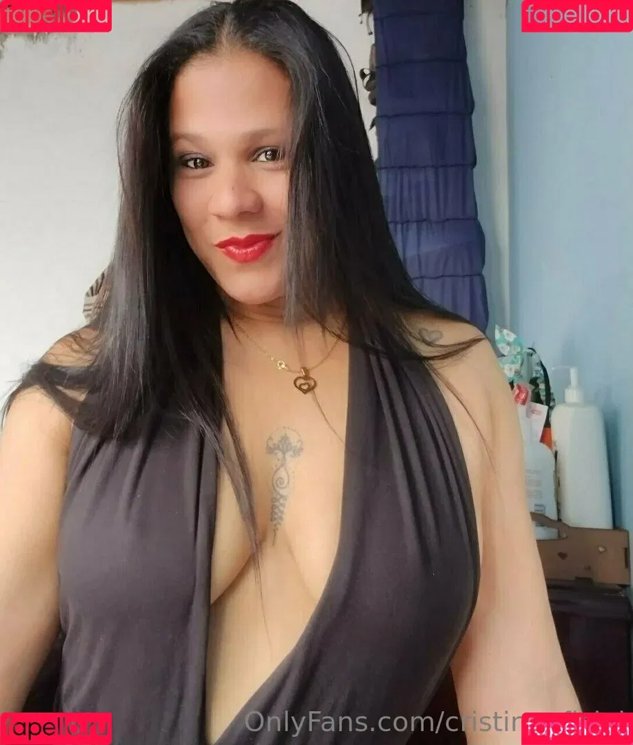 cristinaoficial Onlyfans Photo Gallery 