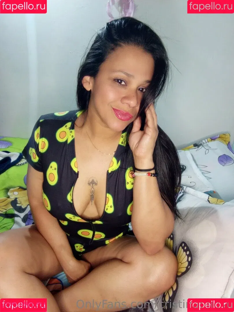 cristinaoficial Onlyfans Photo Gallery 