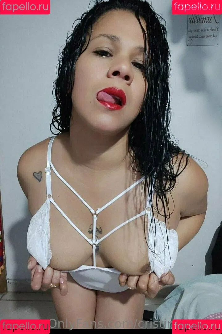 cristinaoficial Onlyfans Photo Gallery 