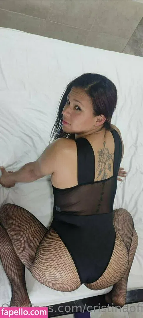 cristinaoficial Onlyfans Photo Gallery 