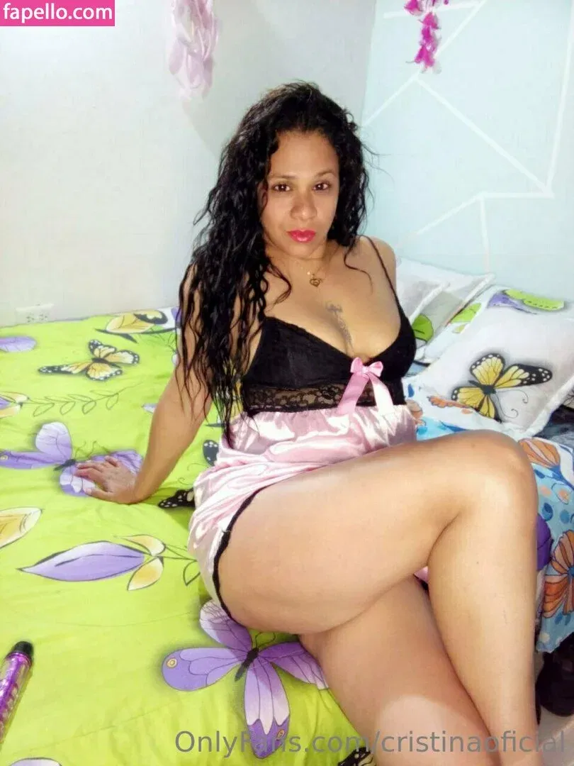 cristinaoficial Onlyfans Photo Gallery 