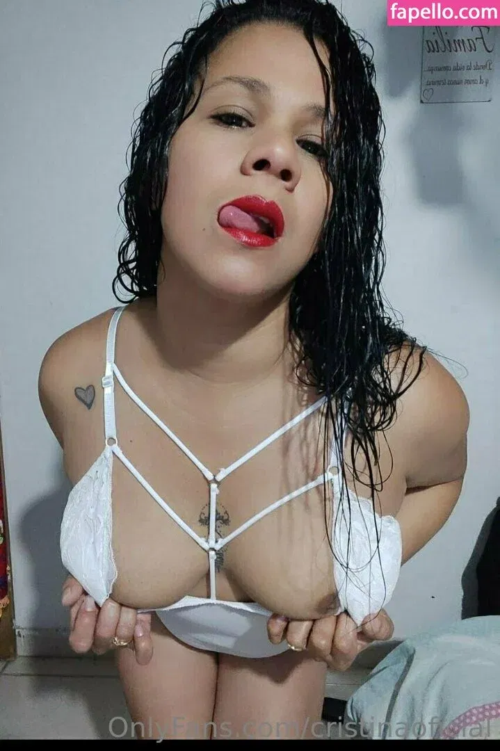 cristinaoficial Onlyfans Photo Gallery 