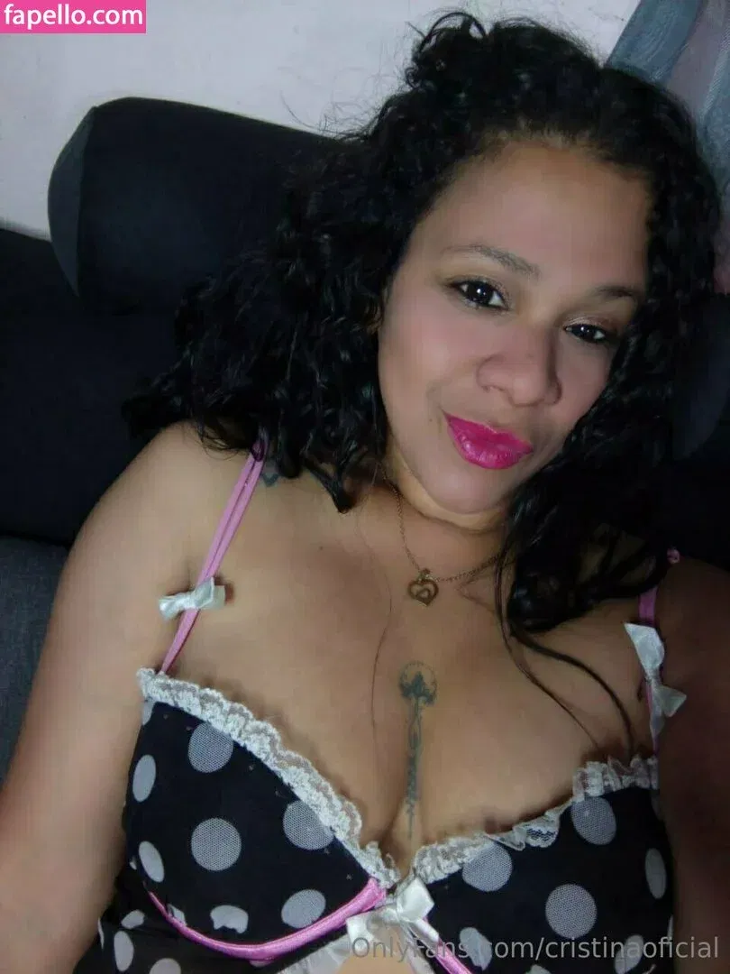 cristinaoficial Onlyfans Photo Gallery 