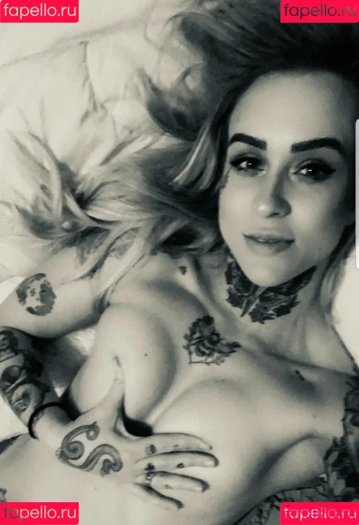 Taylor Killer Bee Starling Onlyfans Photo Gallery 