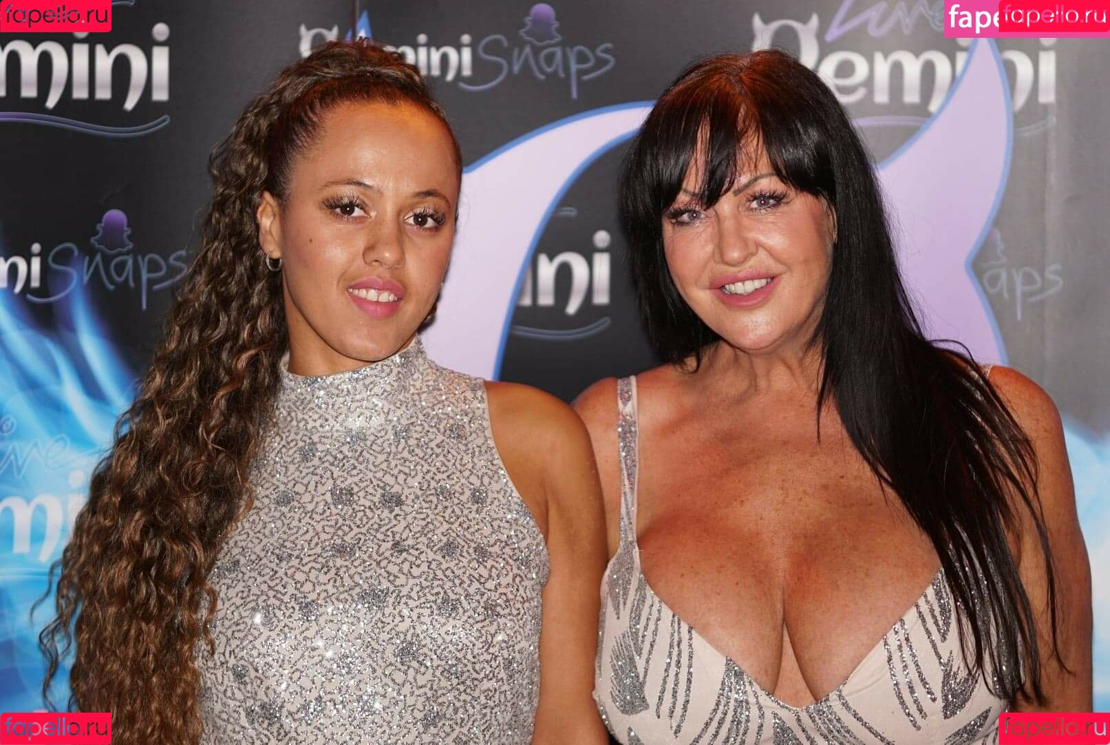 Mother_vs_Daughter Onlyfans Photo Gallery 
