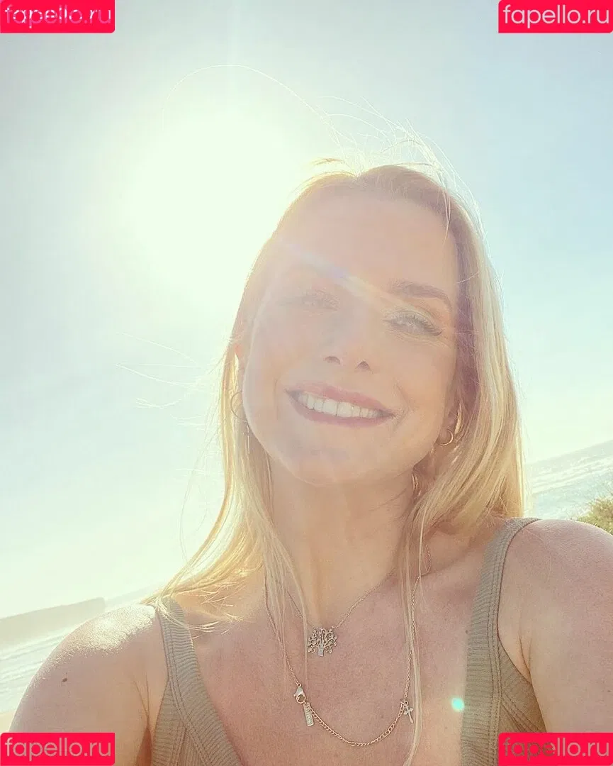 Jeanette Biedermann Onlyfans Photo Gallery 