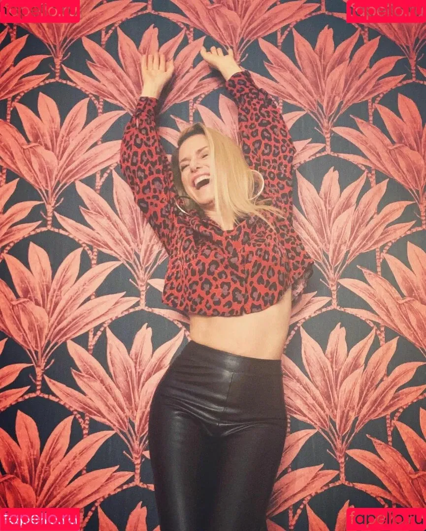 Jeanette Biedermann Onlyfans Photo Gallery 