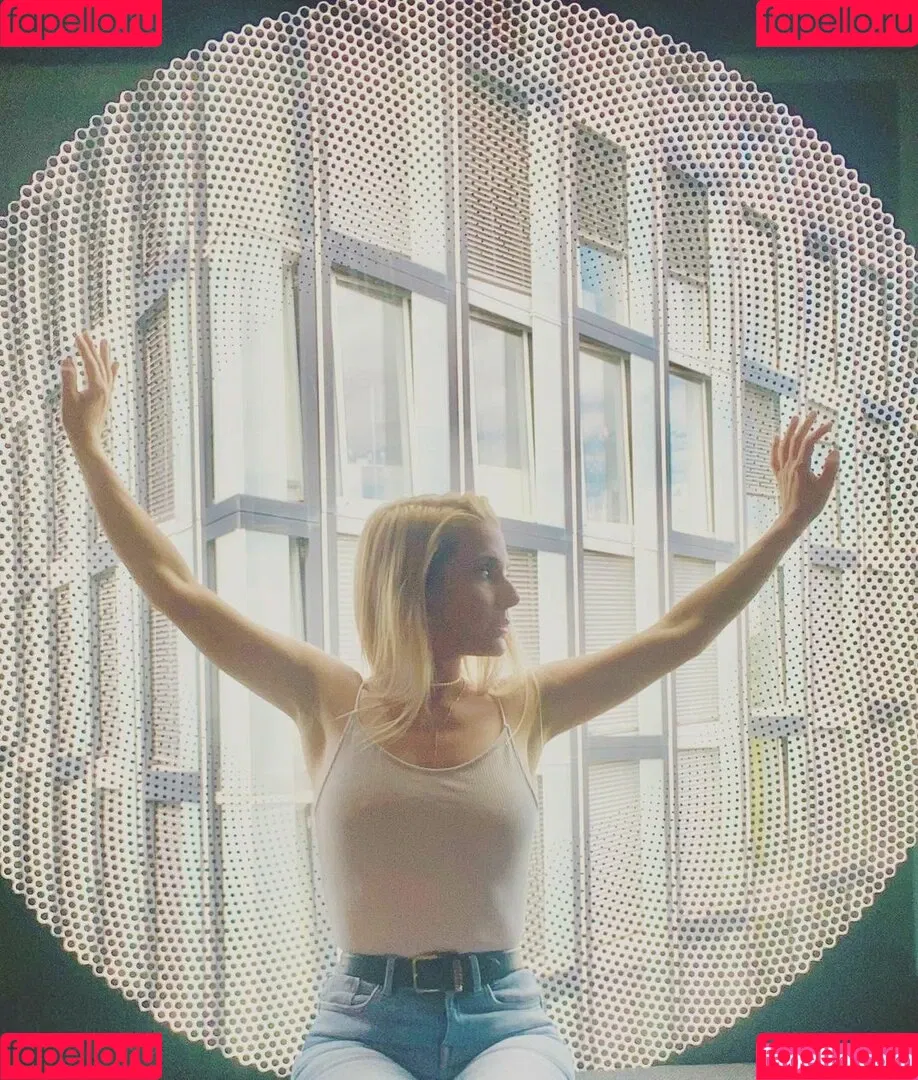 Jeanette Biedermann Onlyfans Photo Gallery 