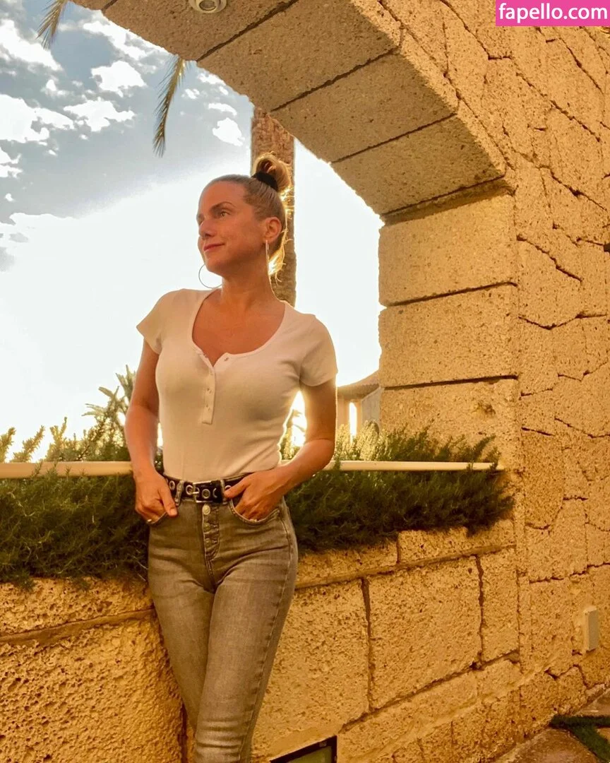 Jeanette Biedermann Onlyfans Photo Gallery 