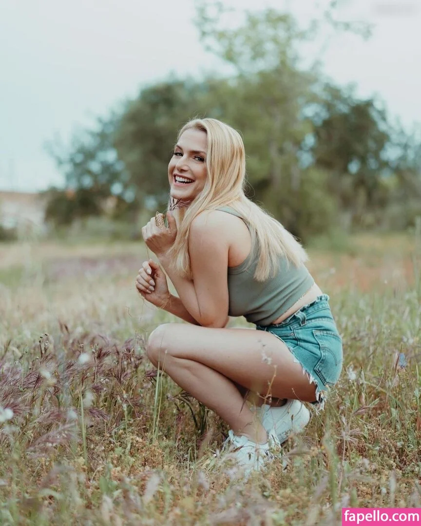 Jeanette Biedermann Onlyfans Photo Gallery 