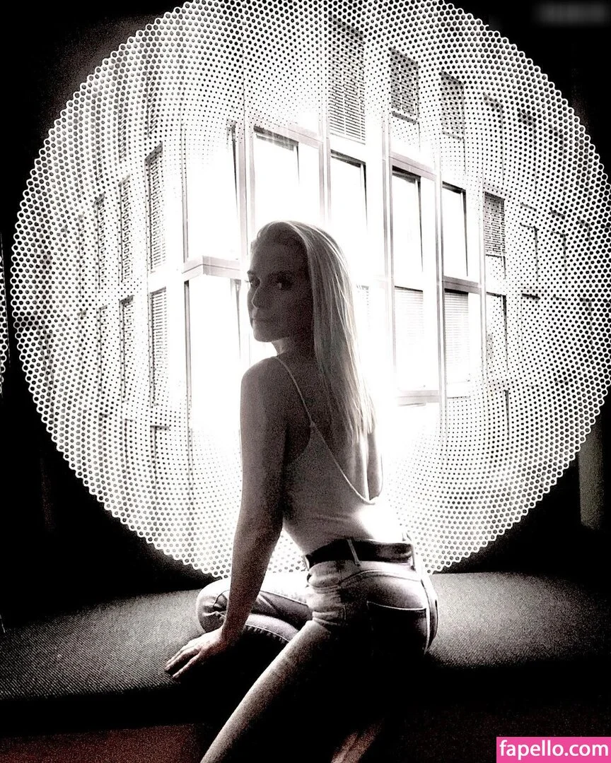 Jeanette Biedermann Onlyfans Photo Gallery 