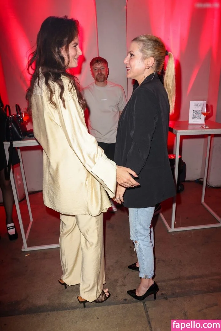 Jeanette Biedermann Onlyfans Photo Gallery 