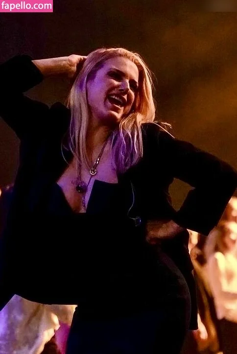 Jeanette Biedermann Onlyfans Photo Gallery 