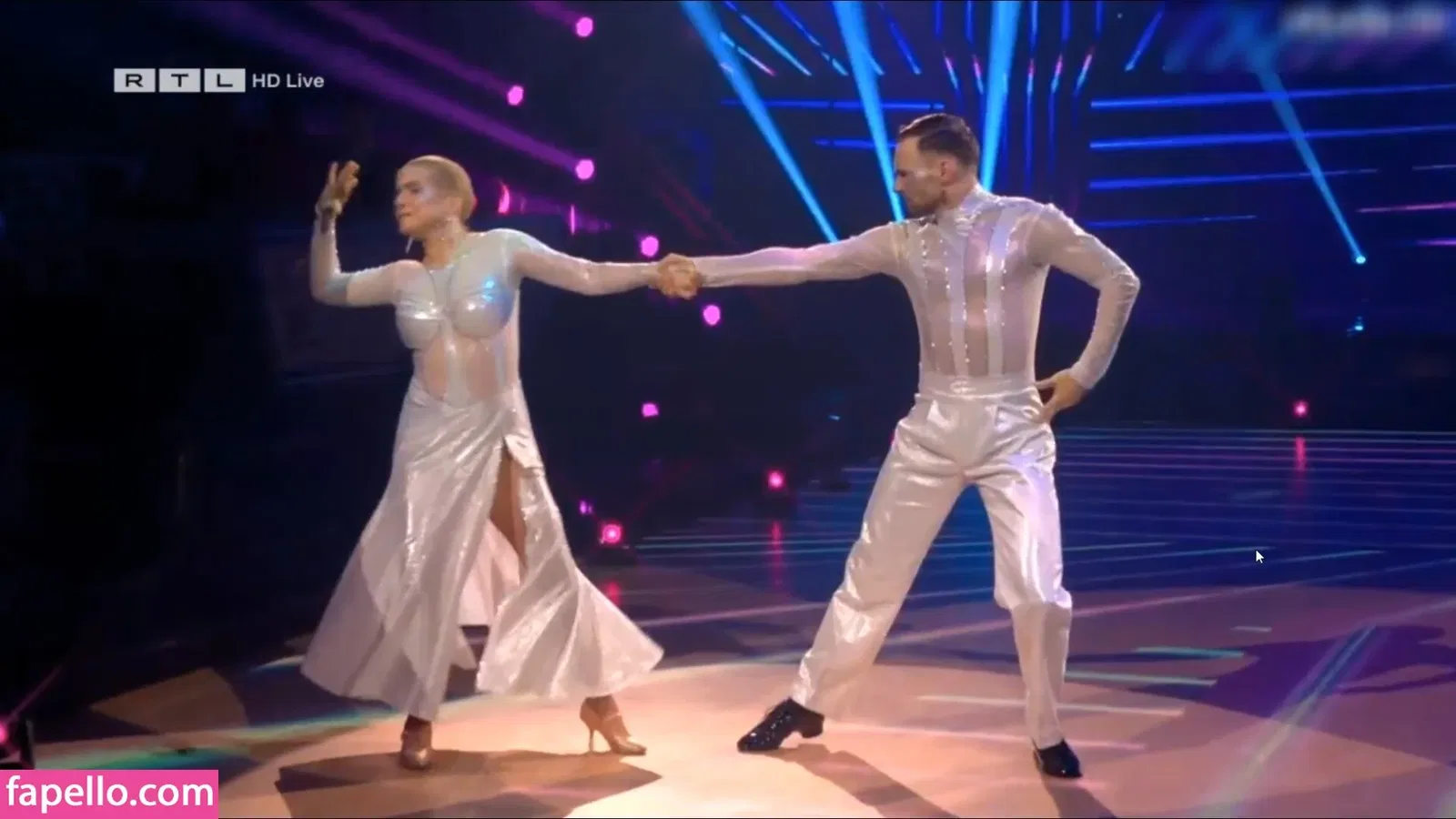 Jeanette Biedermann Onlyfans Photo Gallery 