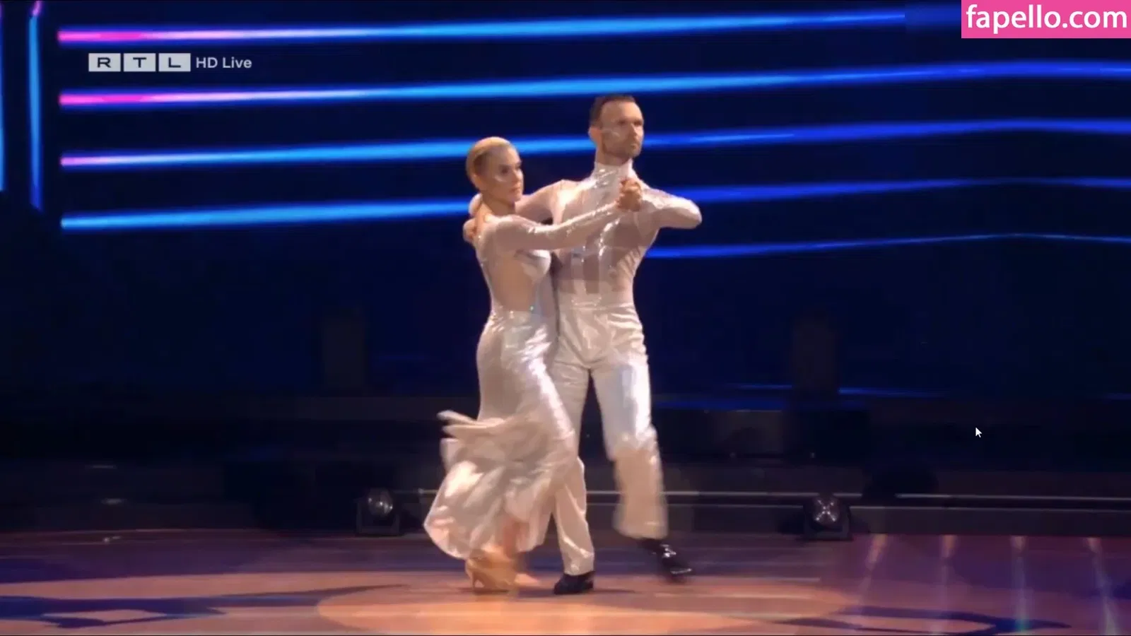 Jeanette Biedermann Onlyfans Photo Gallery 