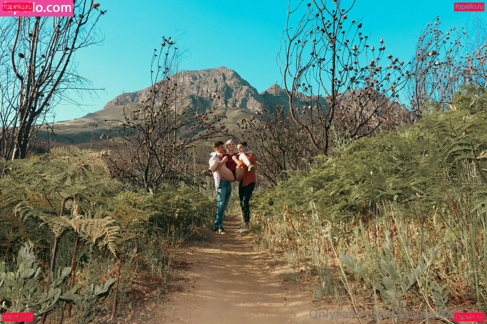 alexandrathorn Onlyfans Photo Gallery 