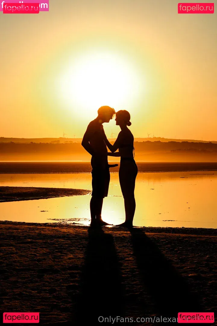 alexandrathorn Onlyfans Photo Gallery 