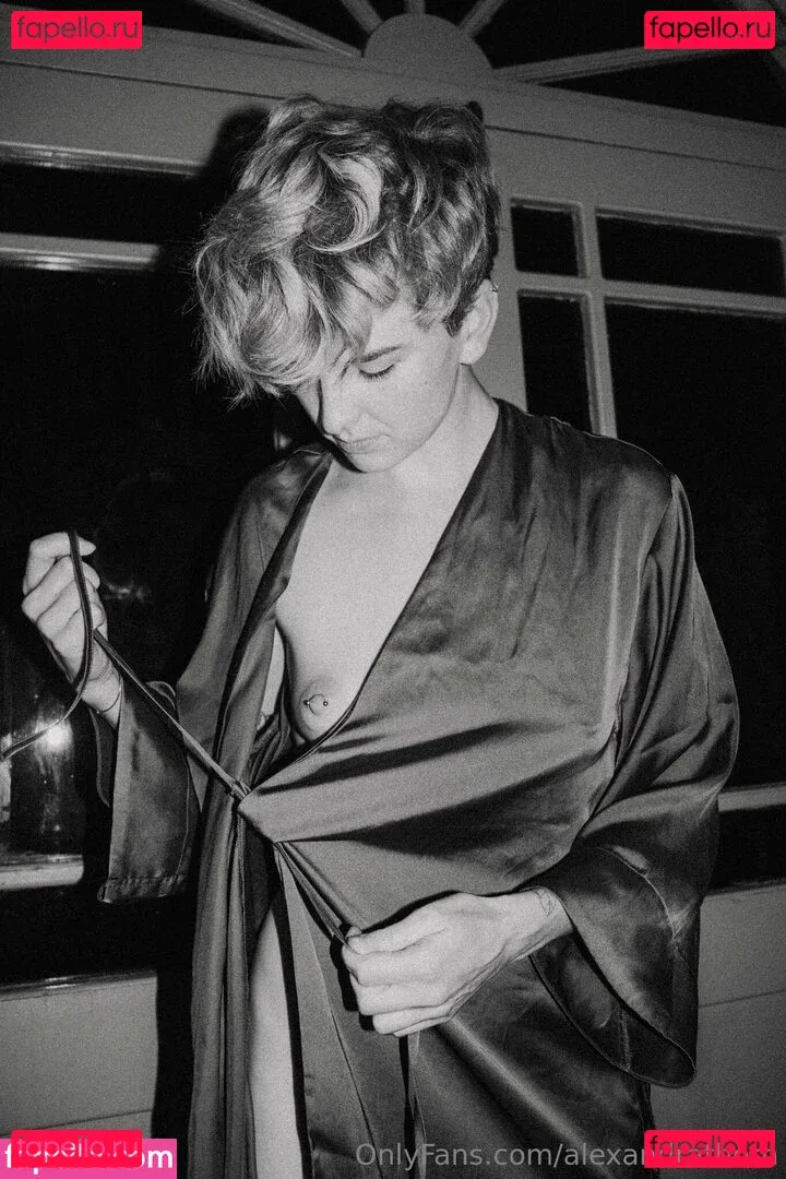 alexandrathorn Onlyfans Photo Gallery 