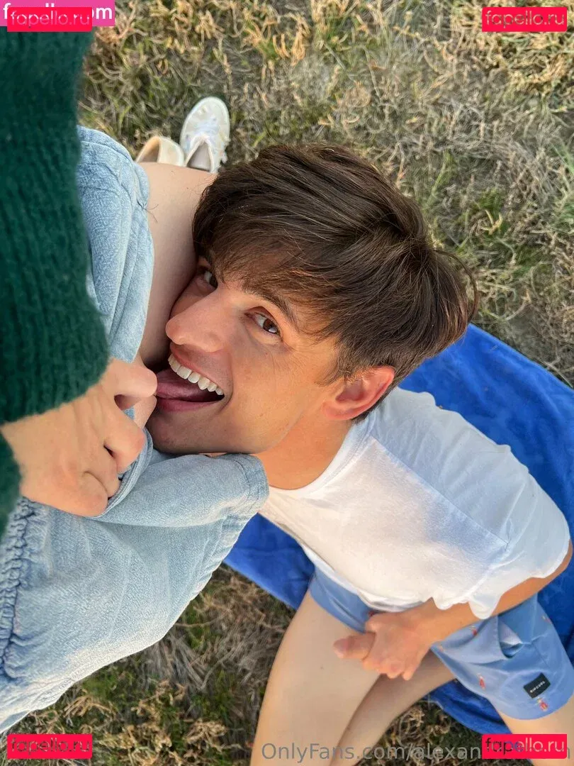 alexandrathorn Onlyfans Photo Gallery 