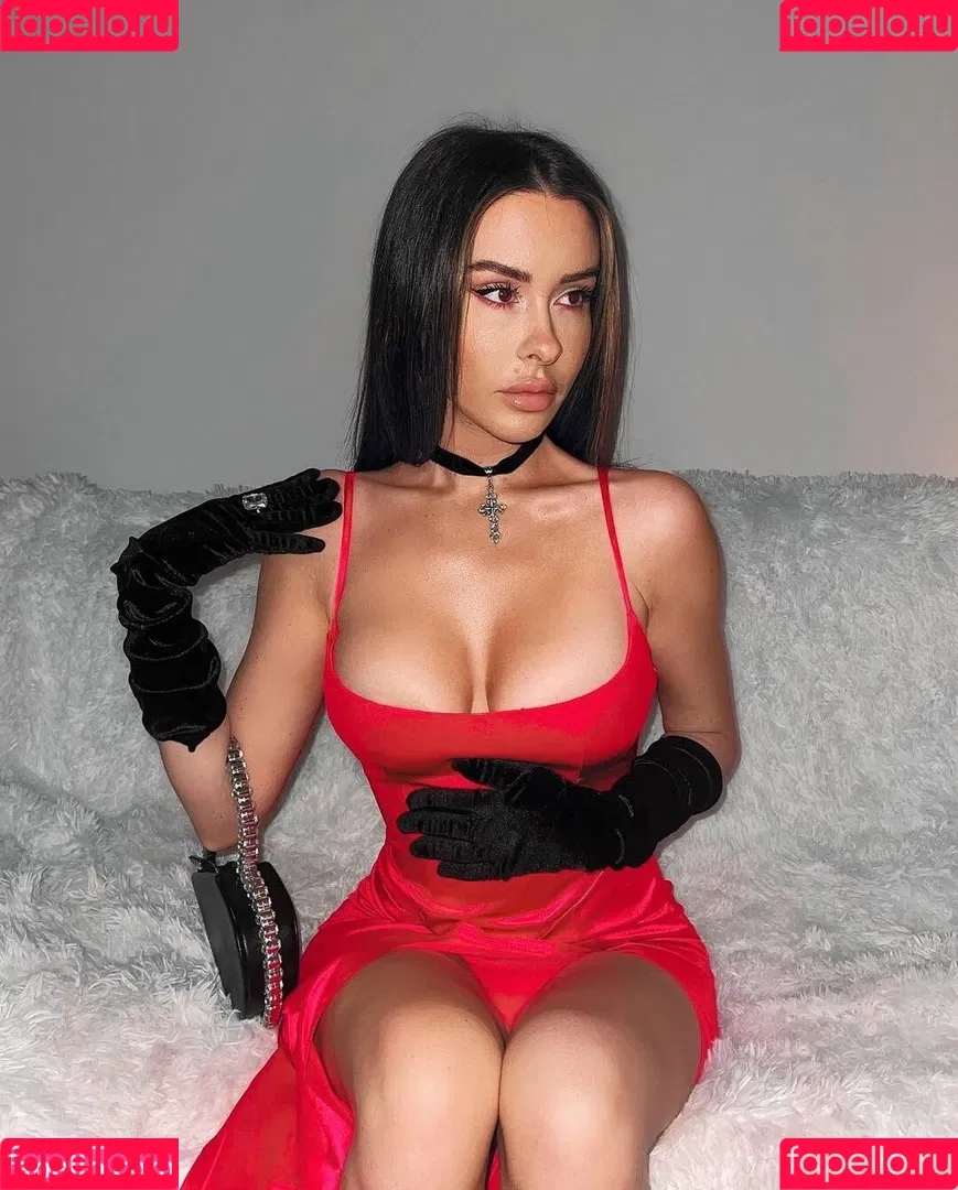 Lacey Montgomery Onlyfans Photo Gallery 