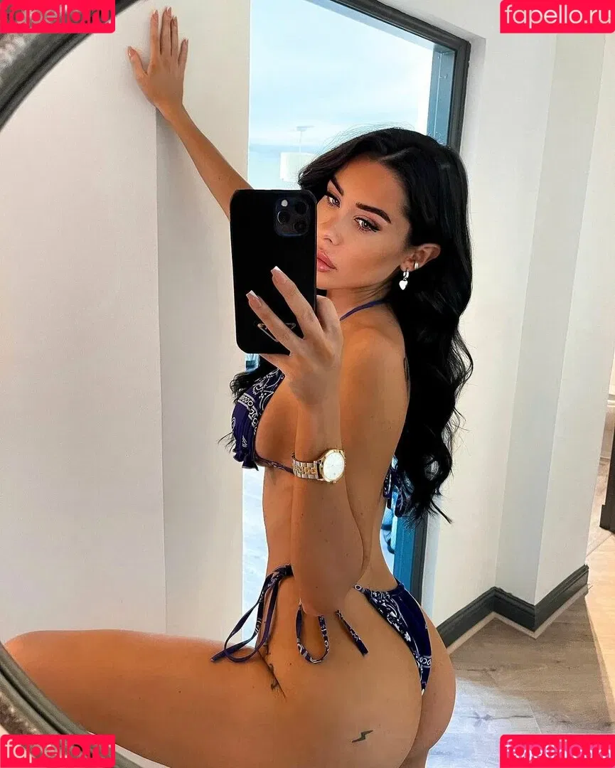 Lacey Montgomery Onlyfans Photo Gallery 