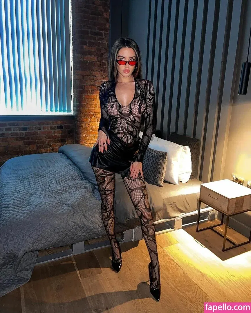 Lacey Montgomery Onlyfans Photo Gallery 