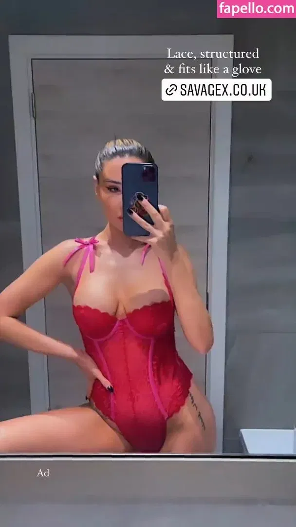 Lacey Montgomery Onlyfans Photo Gallery 