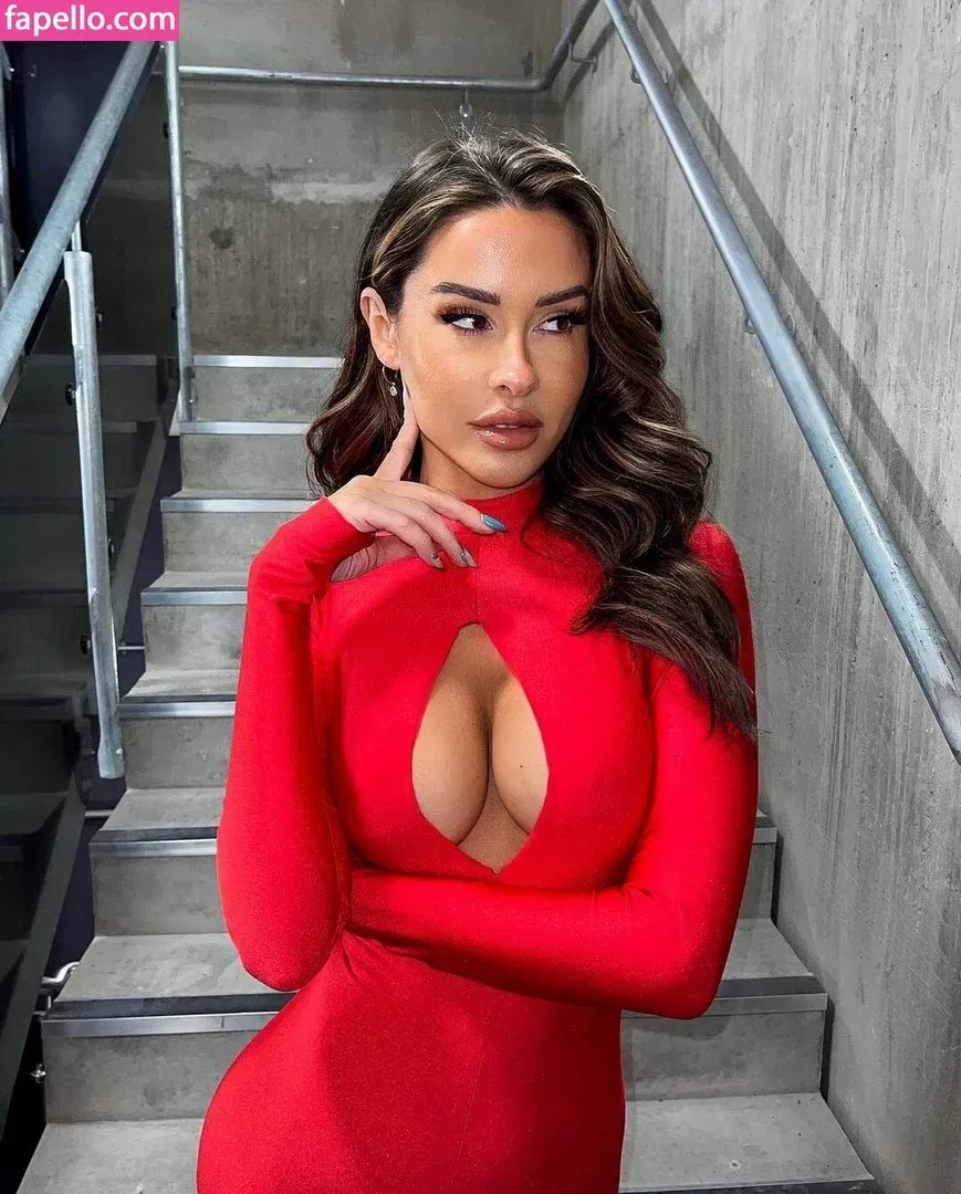 Lacey Montgomery Onlyfans Photo Gallery 