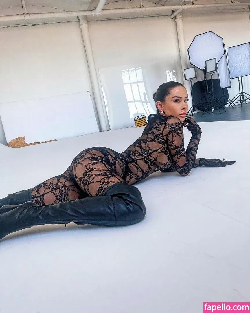 Lacey Montgomery Onlyfans Photo Gallery 