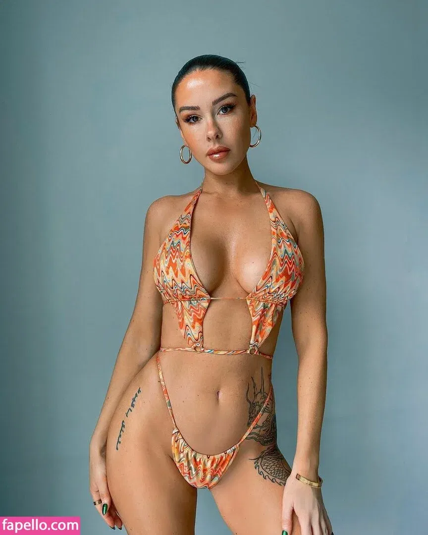 Lacey Montgomery Onlyfans Photo Gallery 