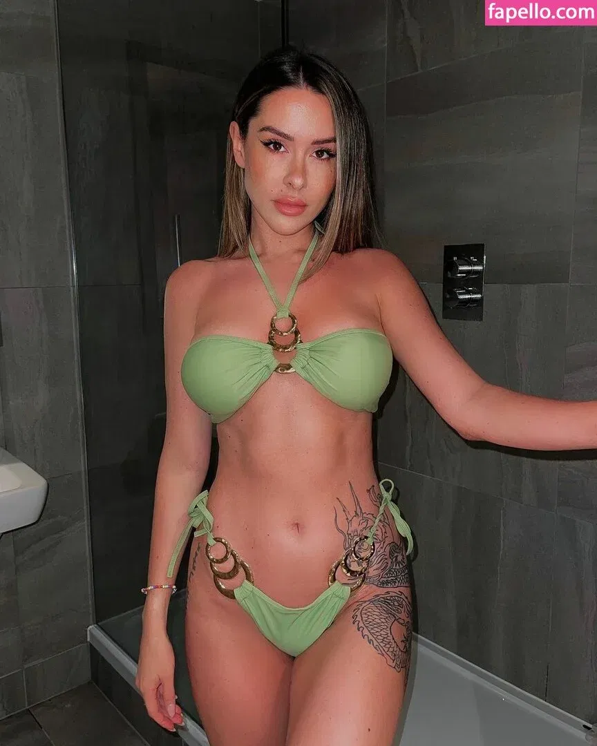 Lacey Montgomery Onlyfans Photo Gallery 