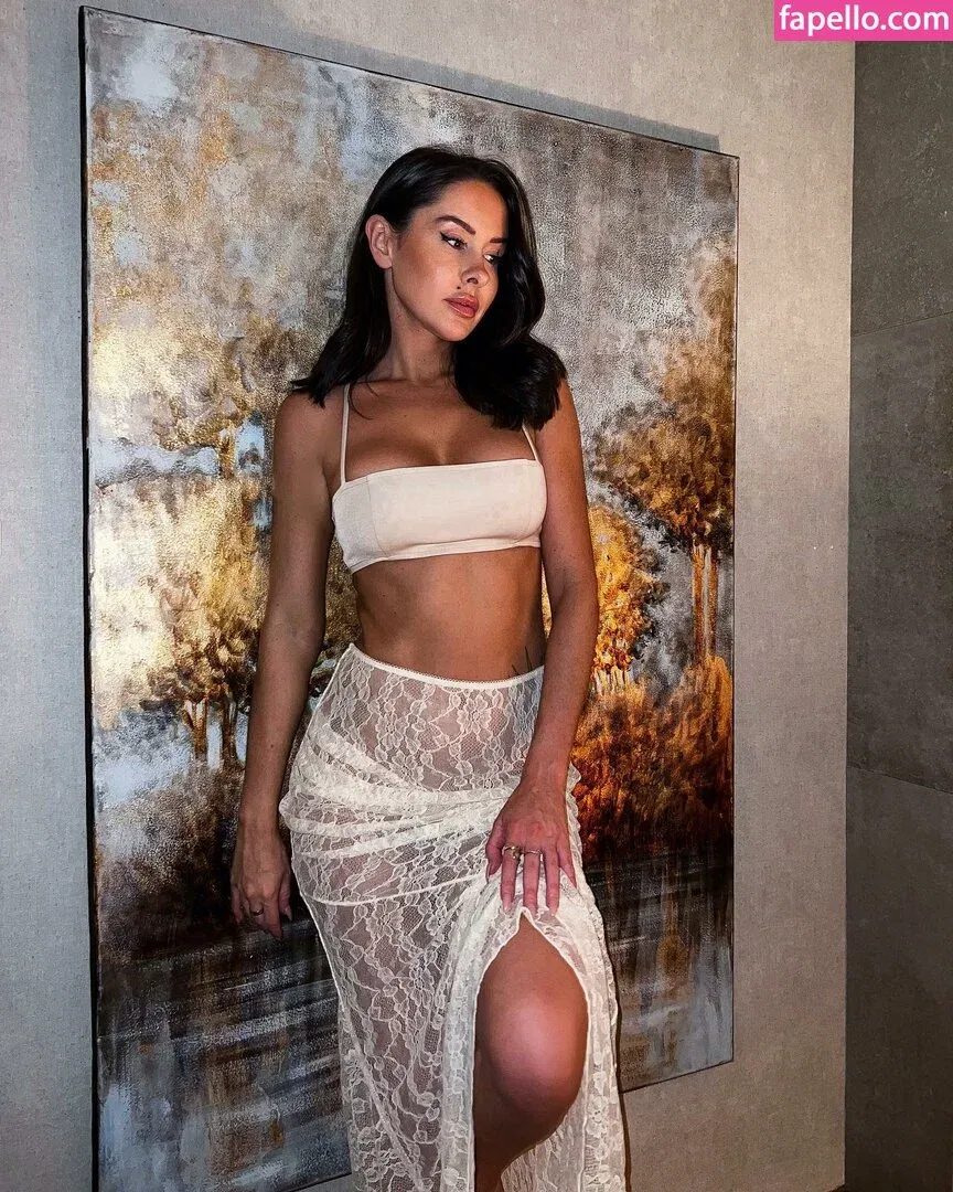 Lacey Montgomery Onlyfans Photo Gallery 