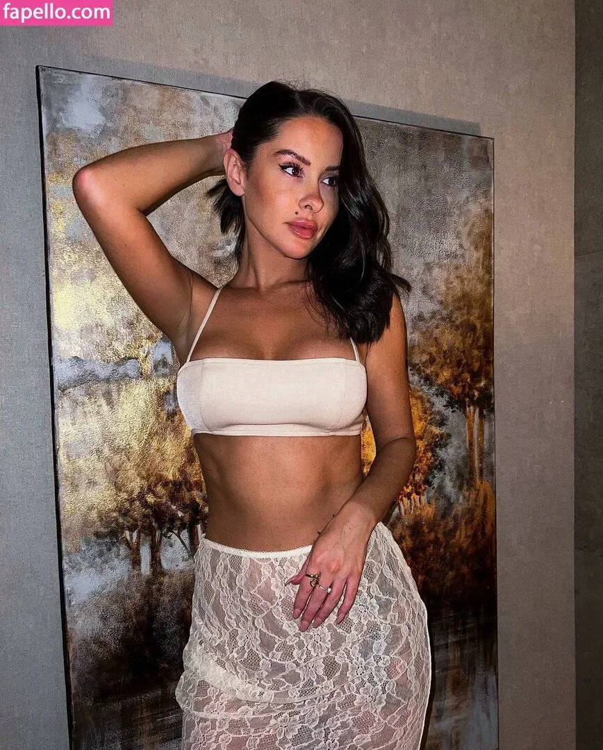 Lacey Montgomery Onlyfans Photo Gallery 