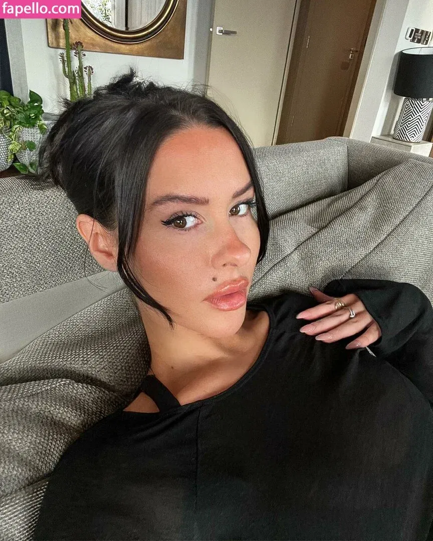 Lacey Montgomery Onlyfans Photo Gallery 