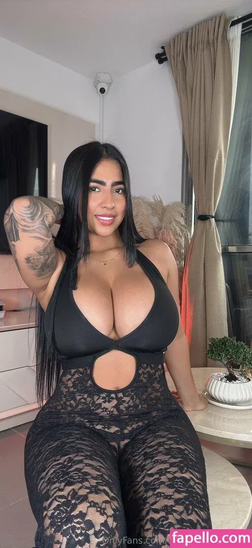 bellatorres_official Onlyfans Photo Gallery 