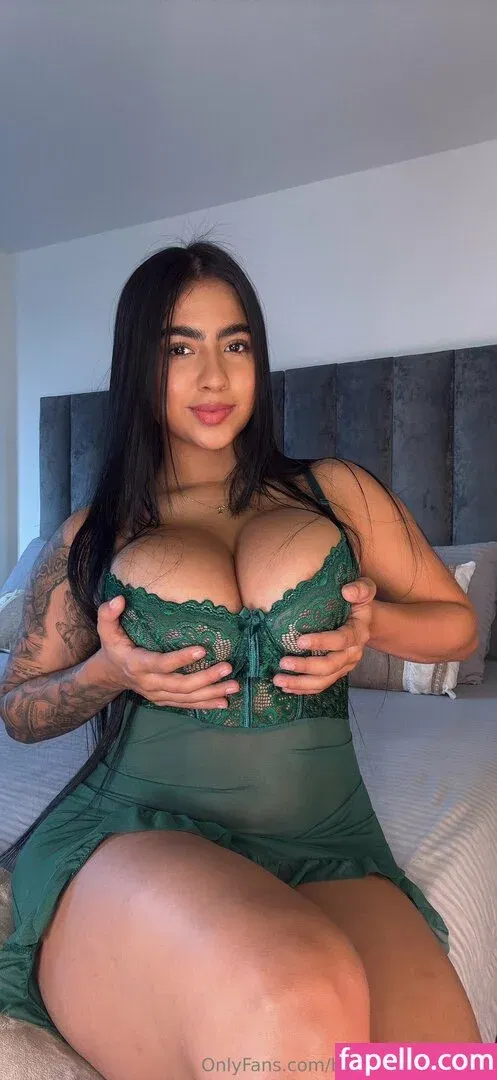 bellatorres_official Onlyfans Photo Gallery 