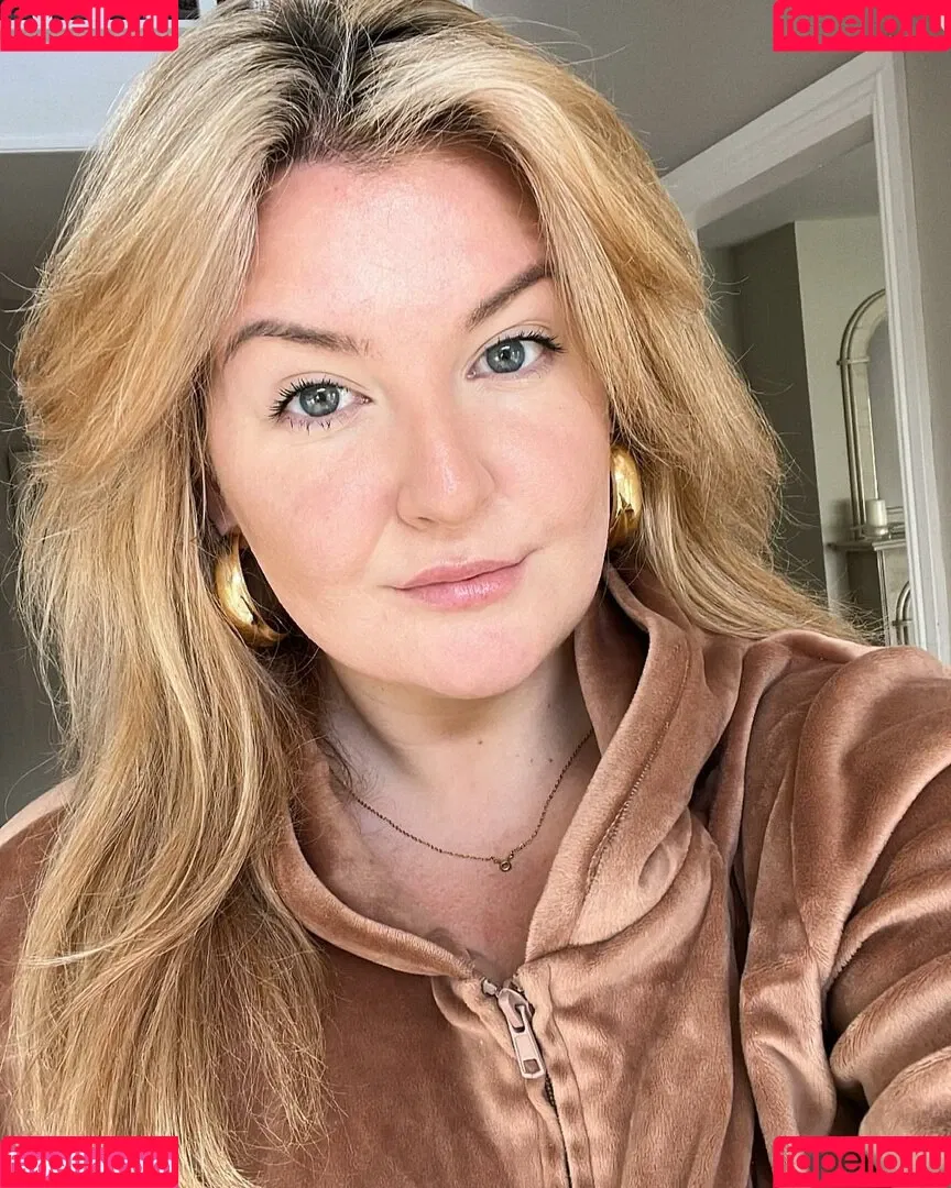 Rebecca Shortt Onlyfans Photo Gallery 