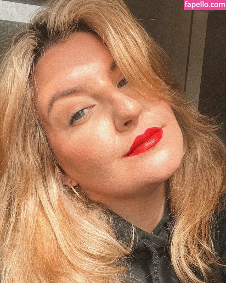 Rebecca Shortt Onlyfans Photo Gallery 