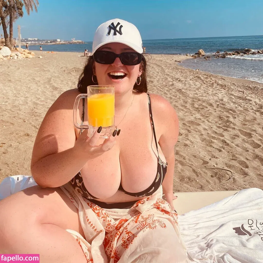 Rebecca Shortt Onlyfans Photo Gallery 