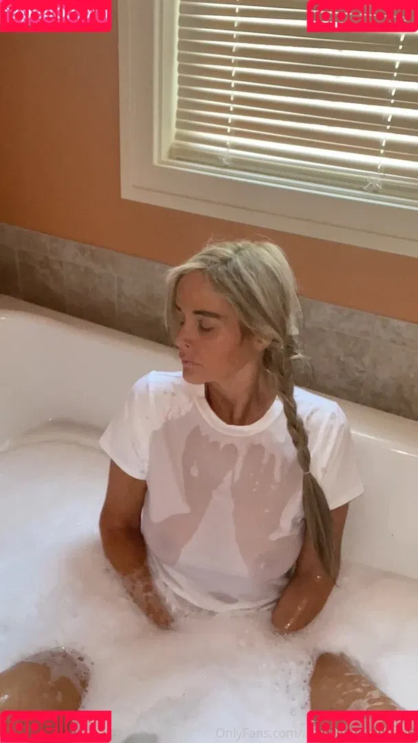Stephanie Davison Onlyfans Photo Gallery 