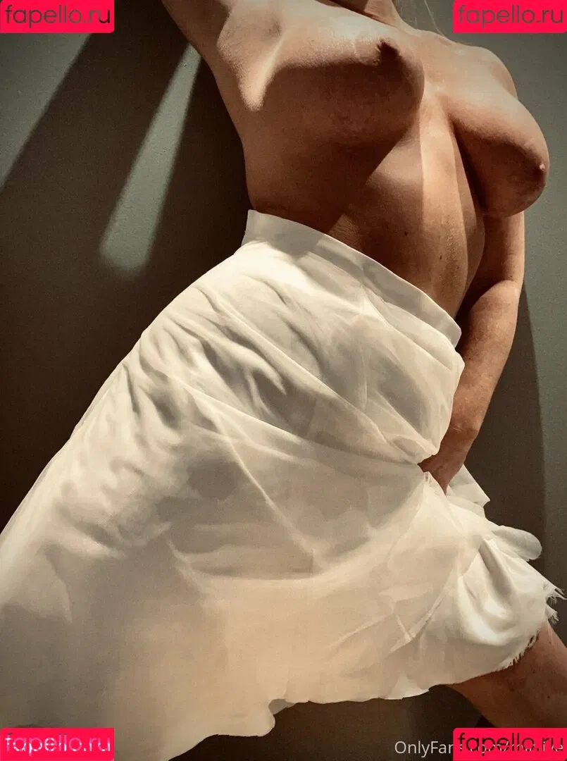 housewifeofnorway Onlyfans Photo Gallery 