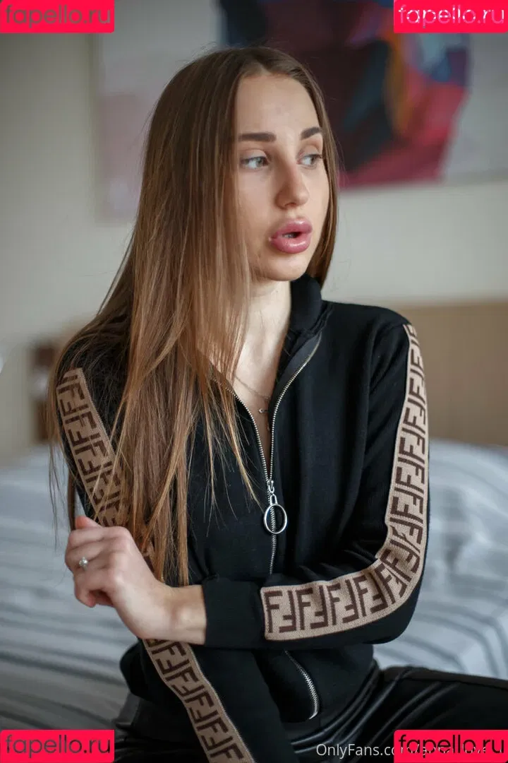 anna_love_1 Onlyfans Photo Gallery 