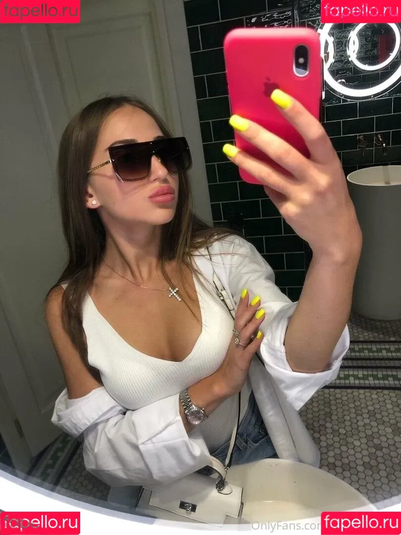 anna_love_1 Onlyfans Photo Gallery 