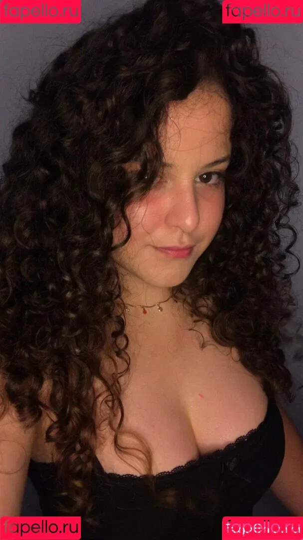Ana Bluhen Onlyfans Photo Gallery 